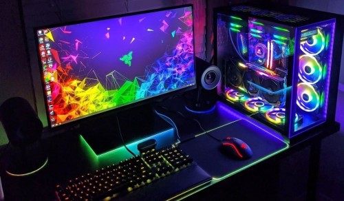 GAMING LAPTOP
